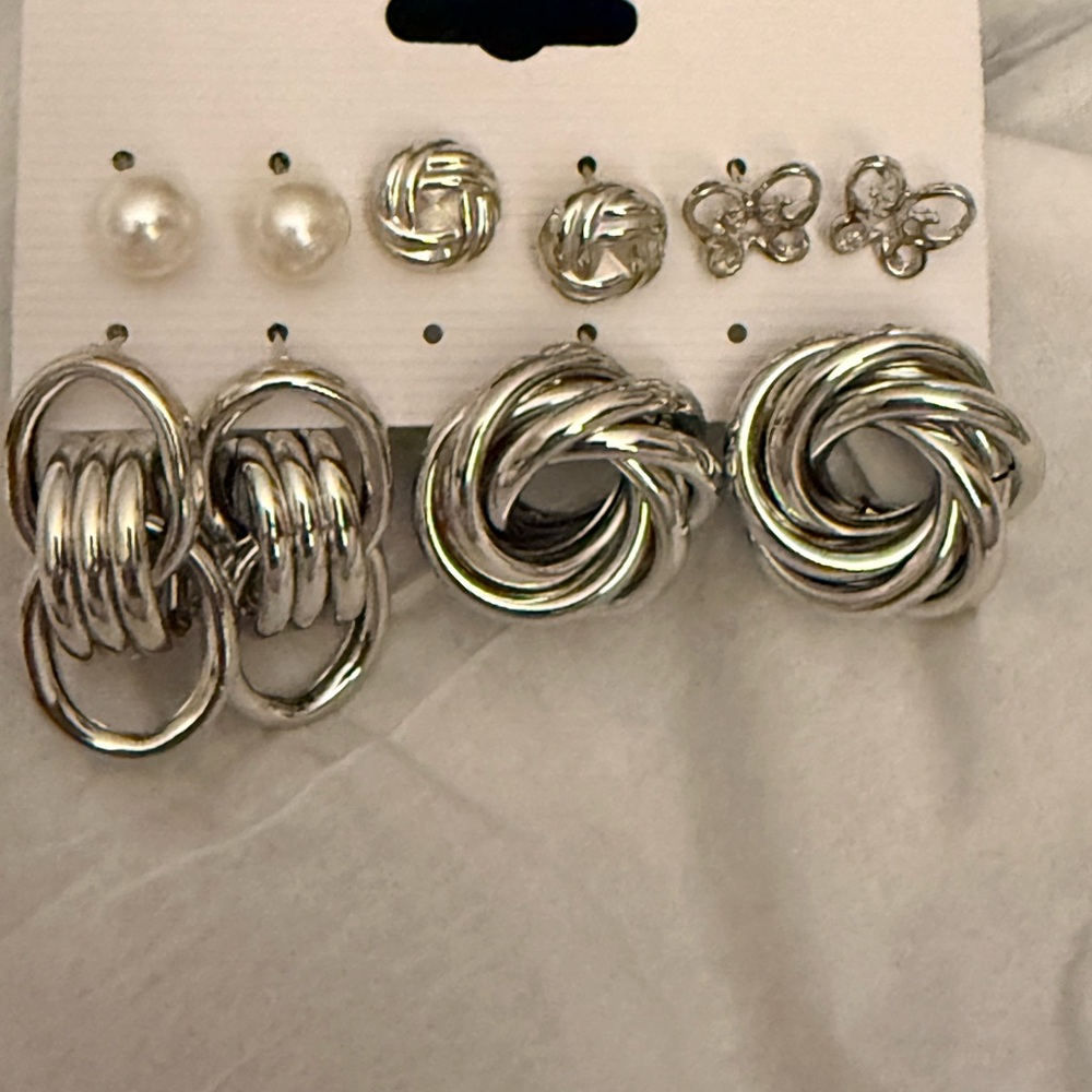 Elegant Silver Earring Set